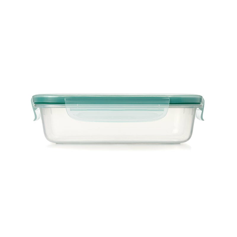 oxo-good-grips-5-1-cup-smart-seal-plastic-container-j7 11175100snap5point1cup.jpg