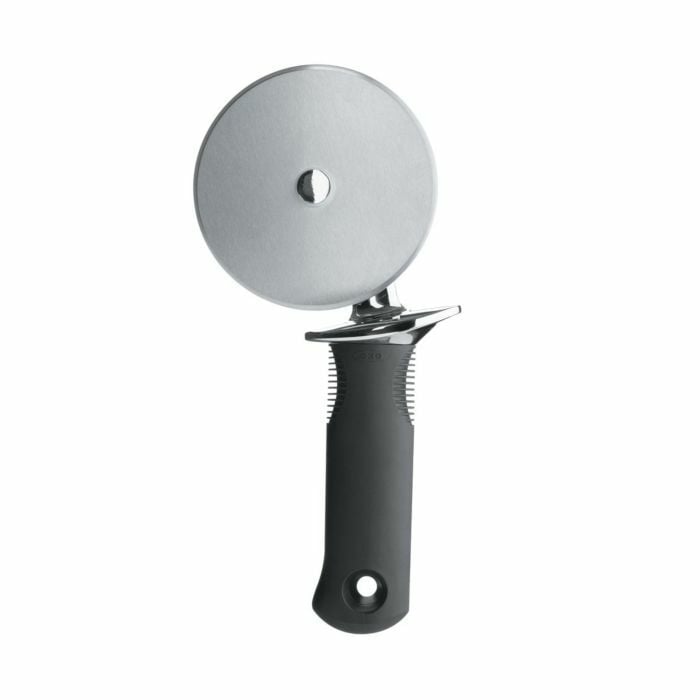 oxo-good-grips-4-pizza-wheel-y2 26681.jpg