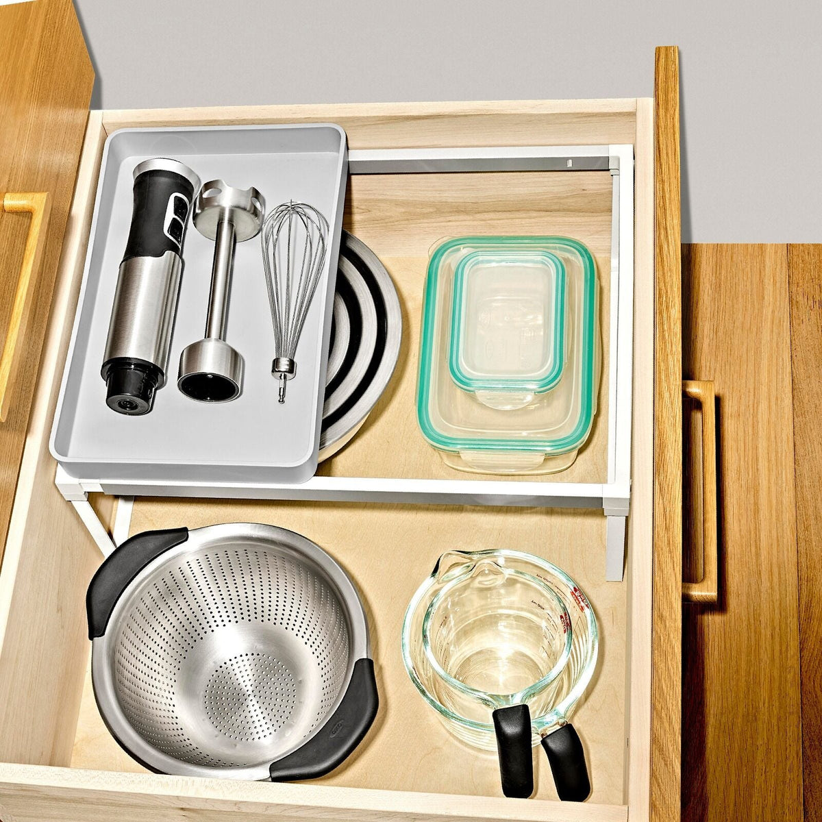 adjustable-deep-drawer-organizer-l4 gg_11416100_deep-drawer-organizer_pdp_02.jpeg