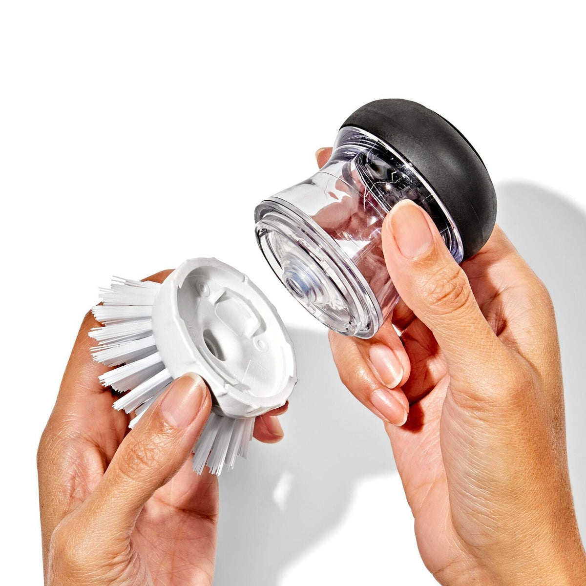 soap-dispensing-palm-brush-refills-4-pack-f6 gg_12425900_palm-brush-refills-4-pack_pdp_02.jpeg