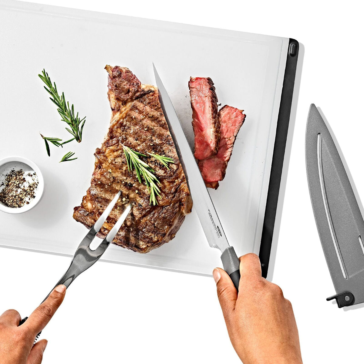 8-in-chefs-knife-with-locking-sheath-i6 oxo_chefs-knife-with-sheath_pdp_05.jpeg