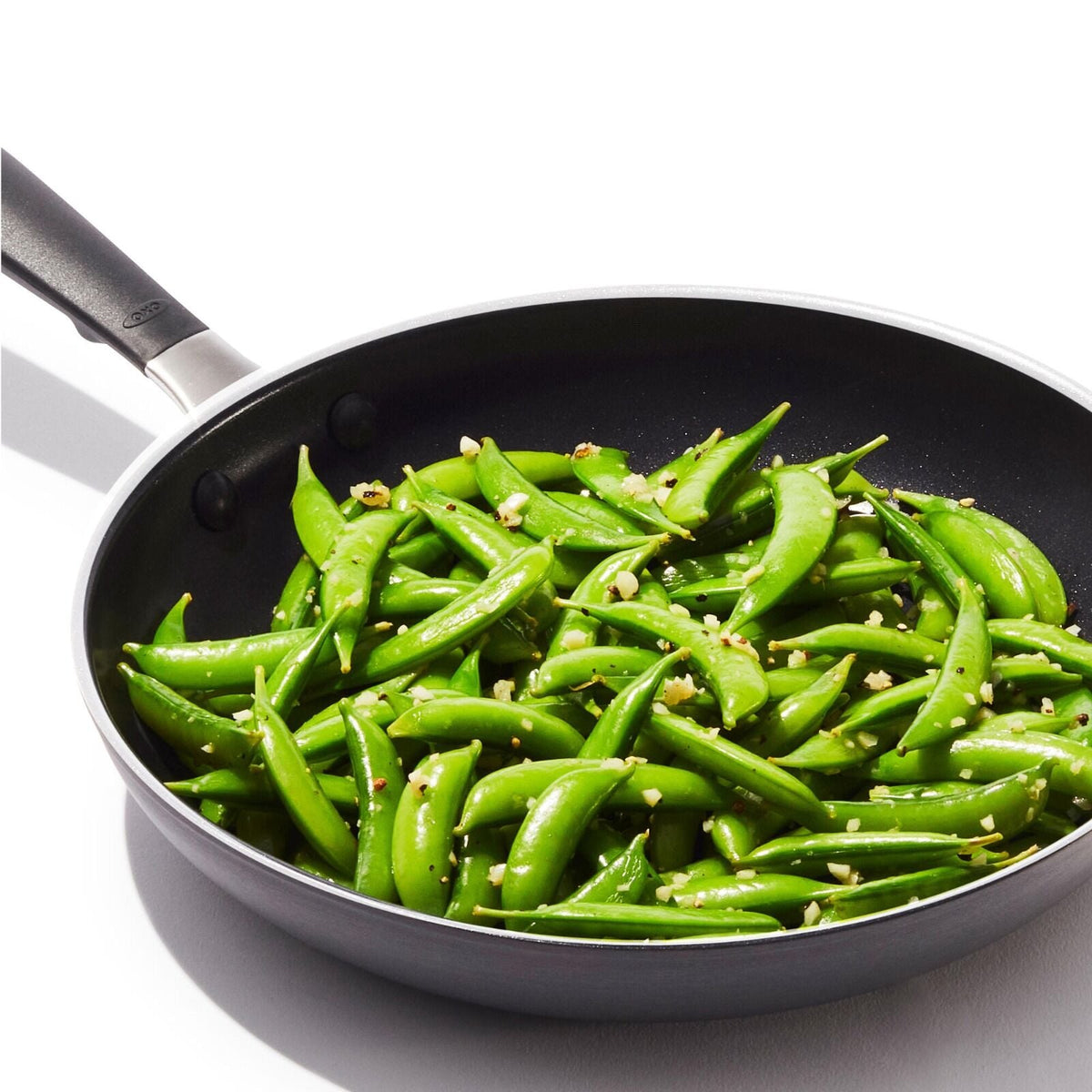 non-stick-pro-every-day-10-inch-fry-pan-f9 oxo_nonstick-everyday-10in-12in-fry-pan_snap-peas_pdp_07.jpg