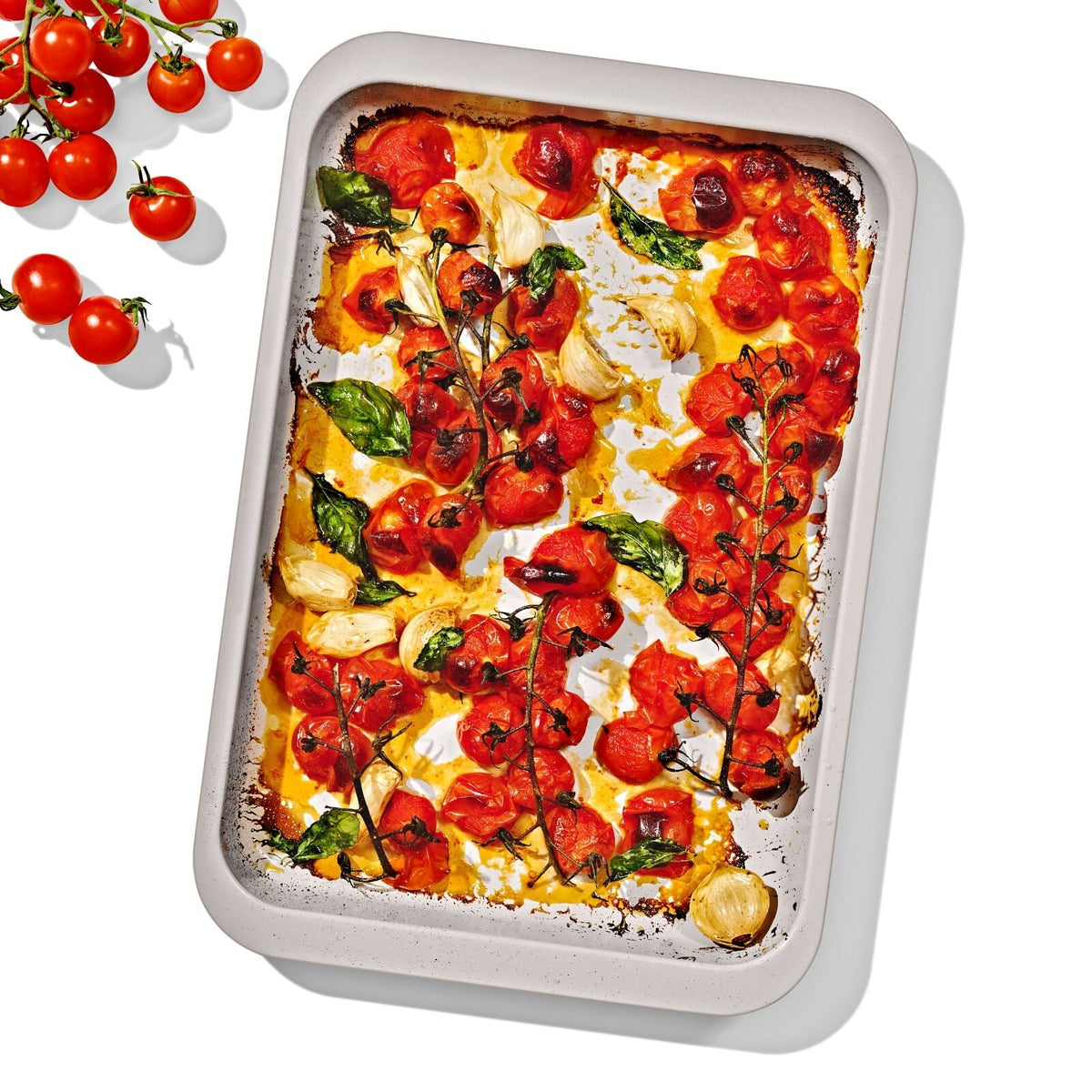 non-stick-pro-ceramic-coated-metal-bakeware-quarter-sheet-pan-storm-blue-z1 oxo_quarter-sheet-pan_pdp_04.jpg