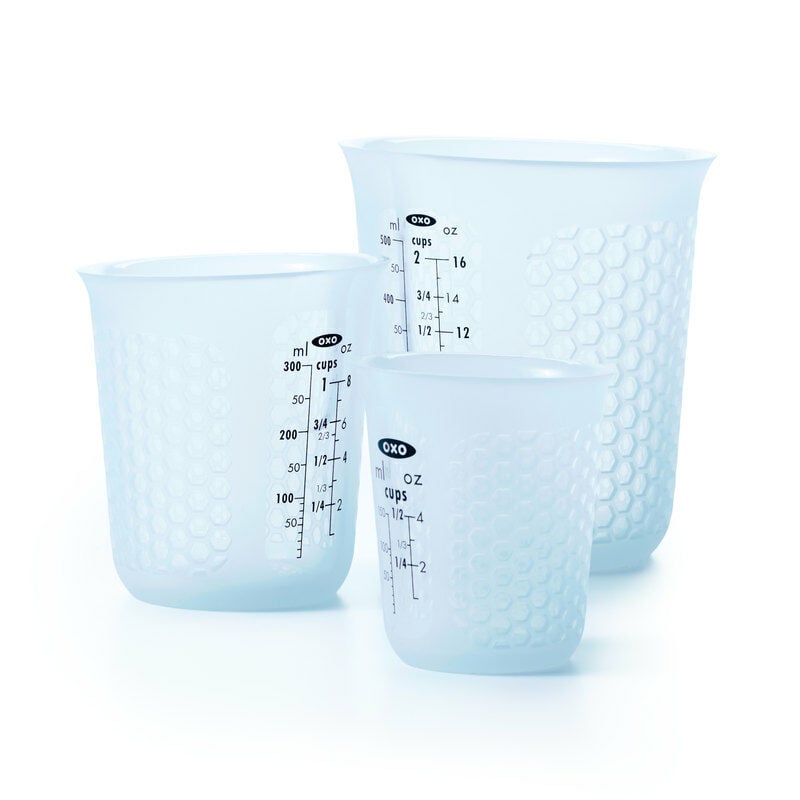 3-piece-squeeze-and-pour-silicone-measuring-cup-set-g2 11172700_measuring_set_2.jpg
