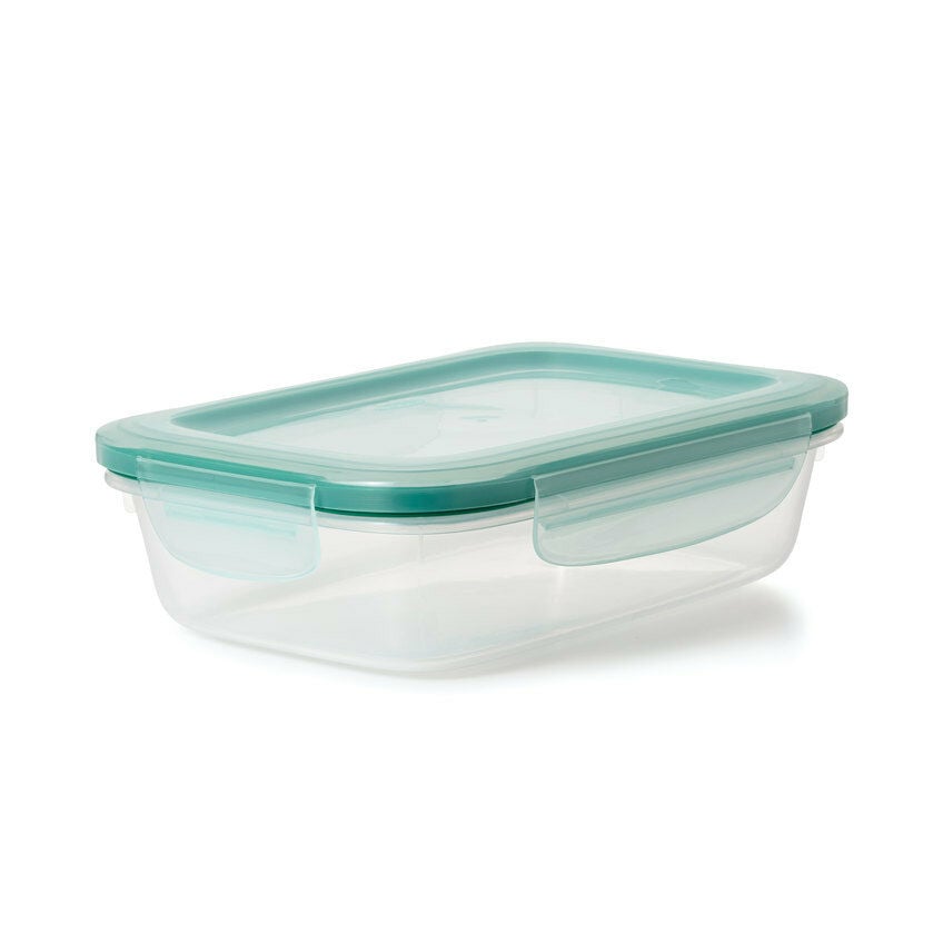 oxo-good-grips-5-1-cup-smart-seal-plastic-container-j7 11175100snap5point1cup2.jpg