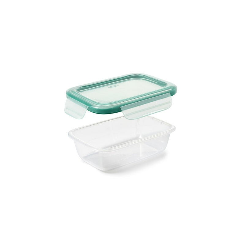 oxo-good-grips-3-cup-smart-seal-plastic-container-d2 11175300snap3cup2.jpg