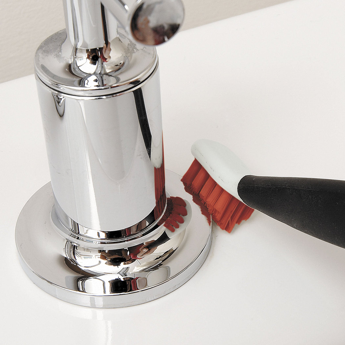 deep-clean-brush-set-b4 1285700_3_deep_clean_brush_set_-_orange.jpg
