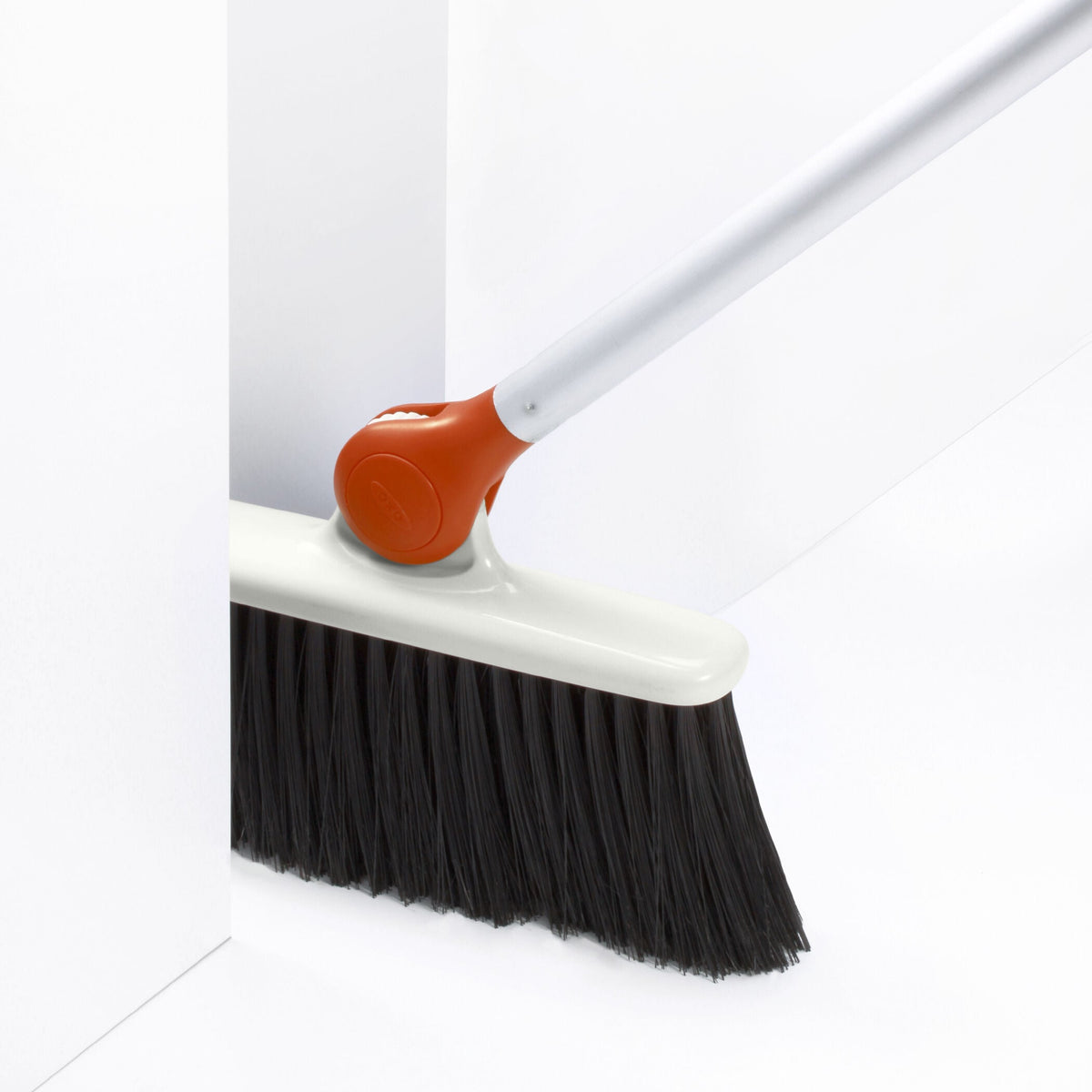 any-angle-broom-m1 1336580_3_any-angle_broom.jpg