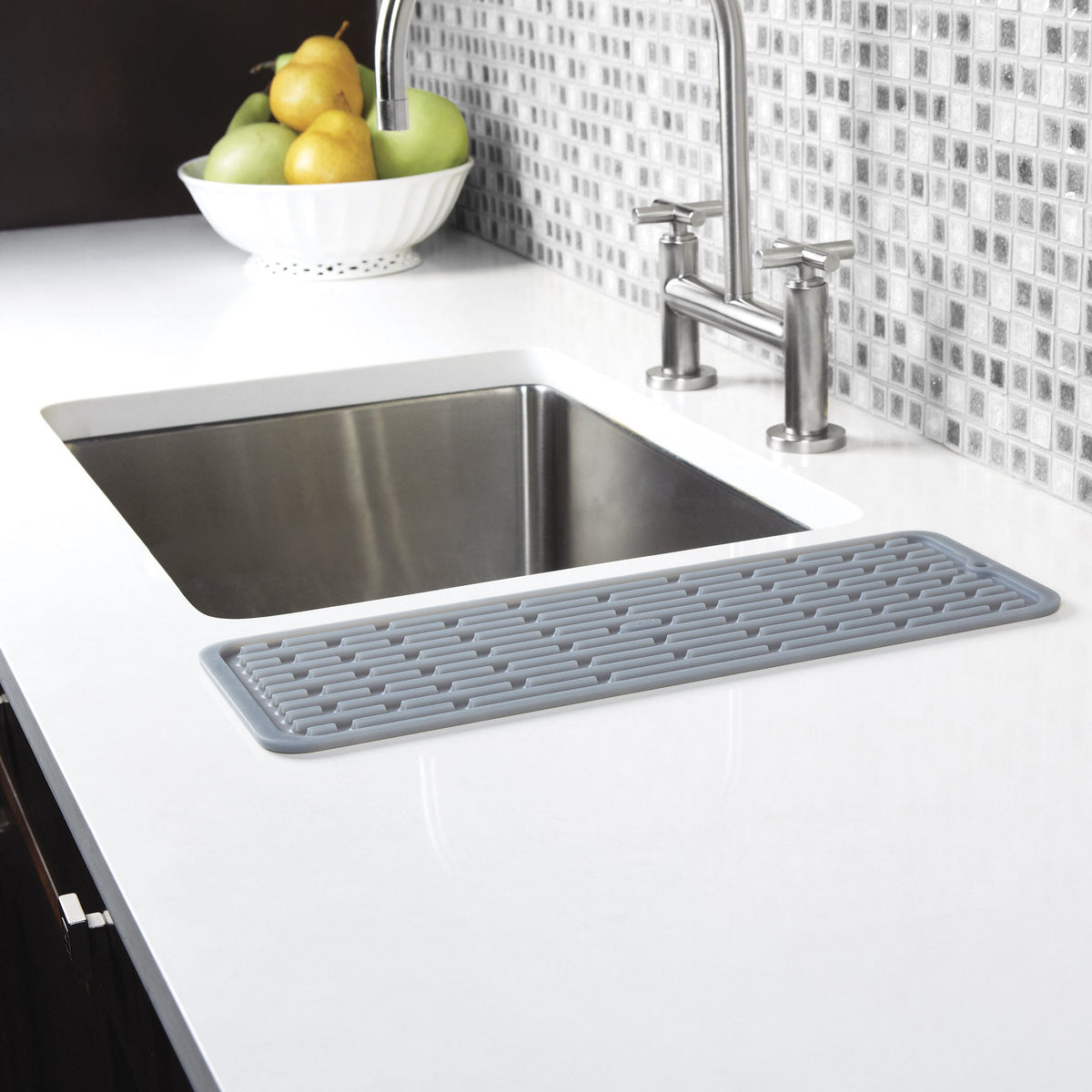 silicone-wine-glass-drying-mat-w4 1372100_4_silicone_wine_glass_drying_mat.jpg