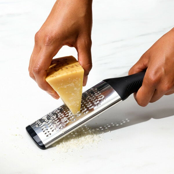 grater-d4 blgieokzq9wnyejpaqvr.jpg
