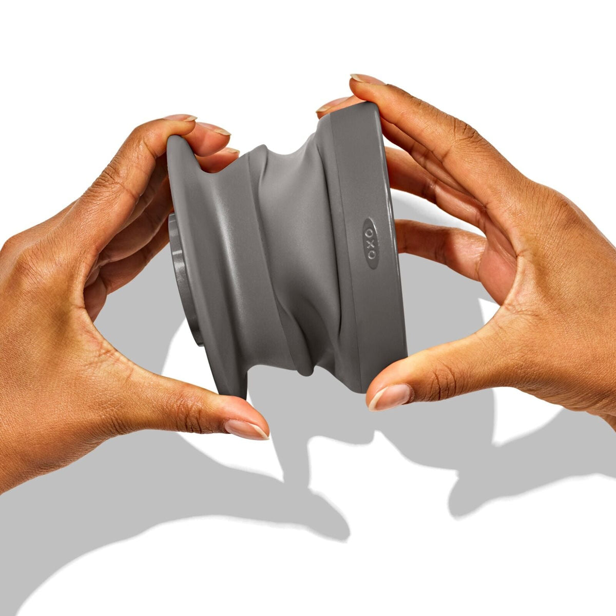 collapsible-pour-over-with-storage-case-m0 brew_11362400_collapsiblepourover_09_p.jpg