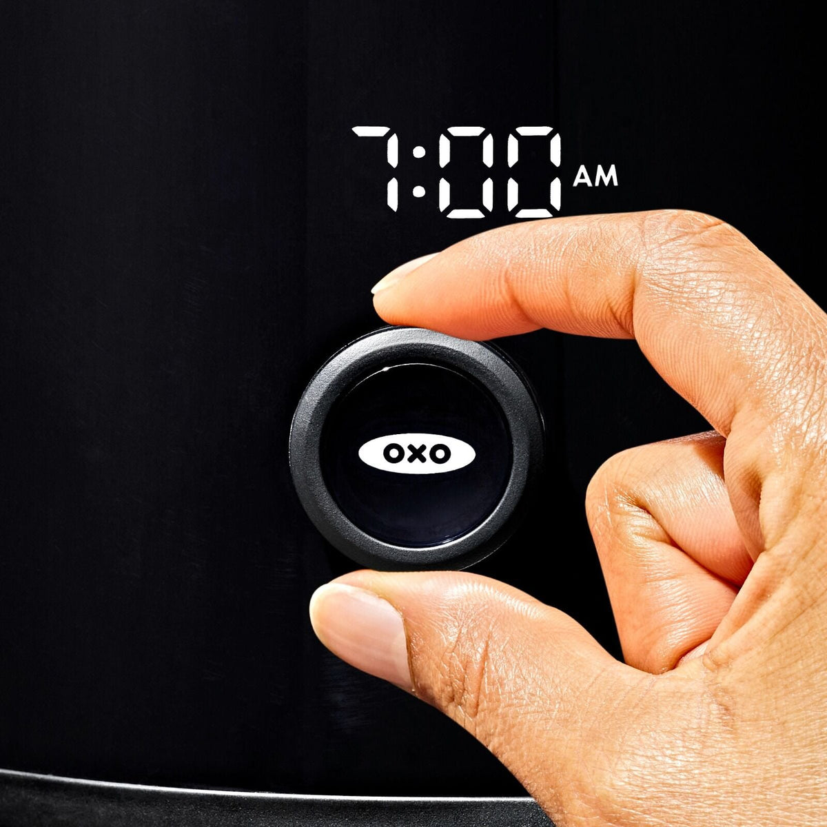 9-cup-coffee-maker-matte-black-c2 brew_8725000_9-cup-coffee-maker-black_pdp_06.jpeg