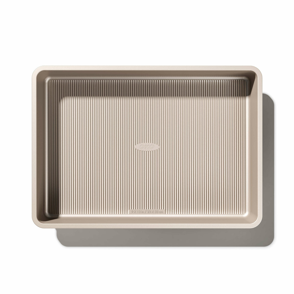 non-stick-pro-cake-pan-9-x-13-f2 gg_11160200v1_201216_02_1_.jpg