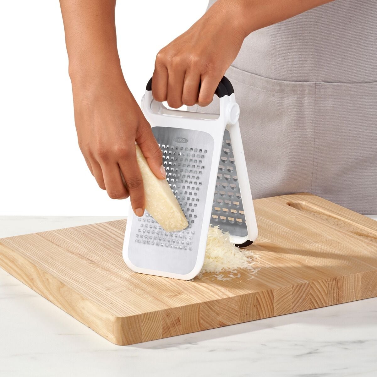 etched-two-fold-grater-l9 gg_11216000_4a.jpg