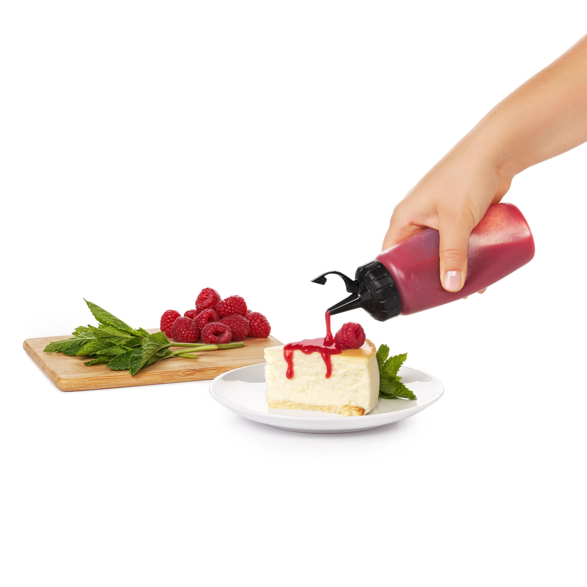 oxo-chef-s-squeeze-bottles-6-ounces-p4 gg_11219200_4.jpg