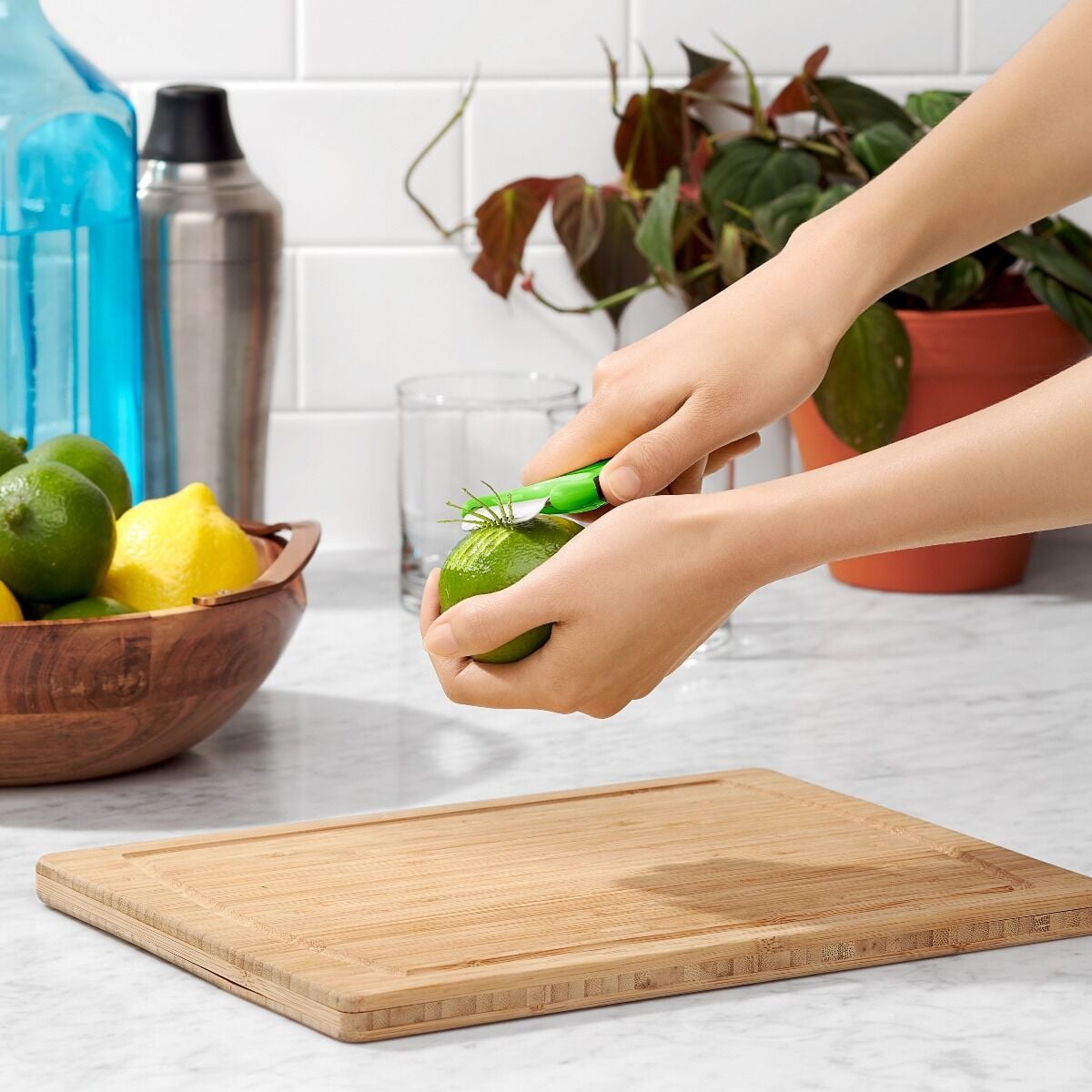 citrus-peeler-q0 gg_11244200_4.jpg