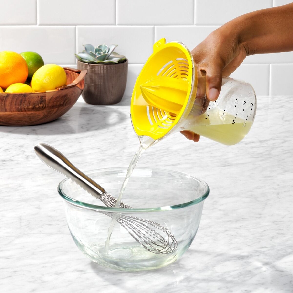 2-in-1-citrus-juicer-e3 gg_11263400_4f_1.jpg