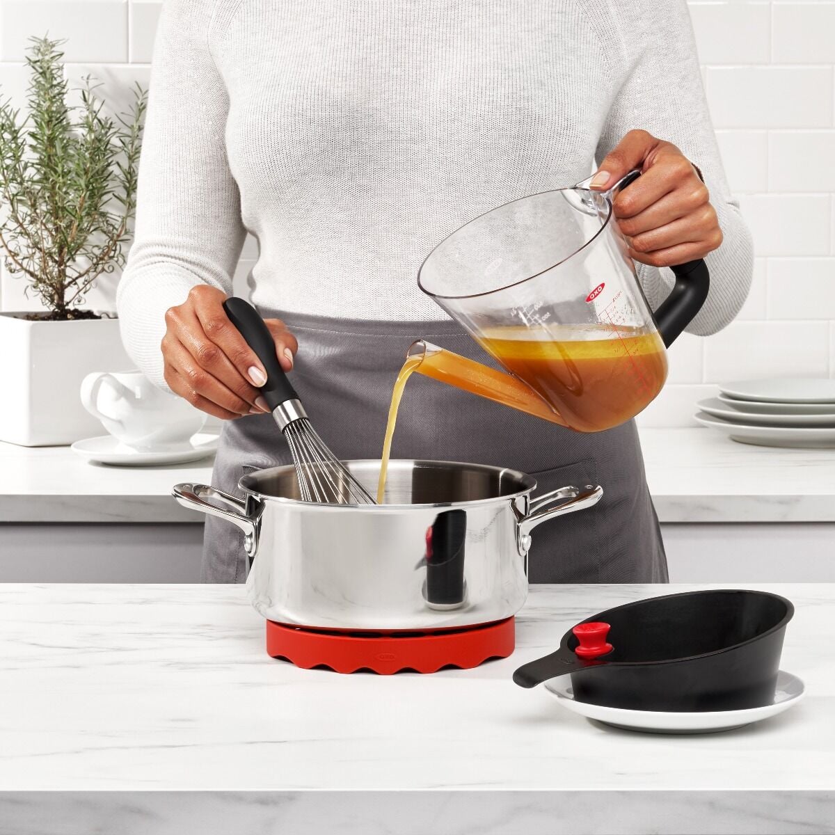 4-cup-fat-separator-u7 gg_11273200_4b.jpg