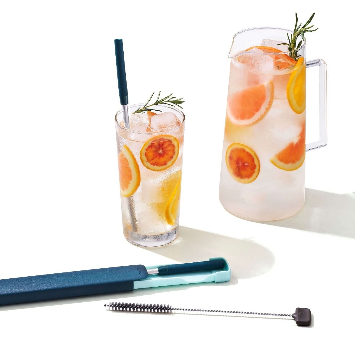 4-piece-reusable-straw-and-brush-set-with-case-k2 gg_11300200_9_1_.jpg