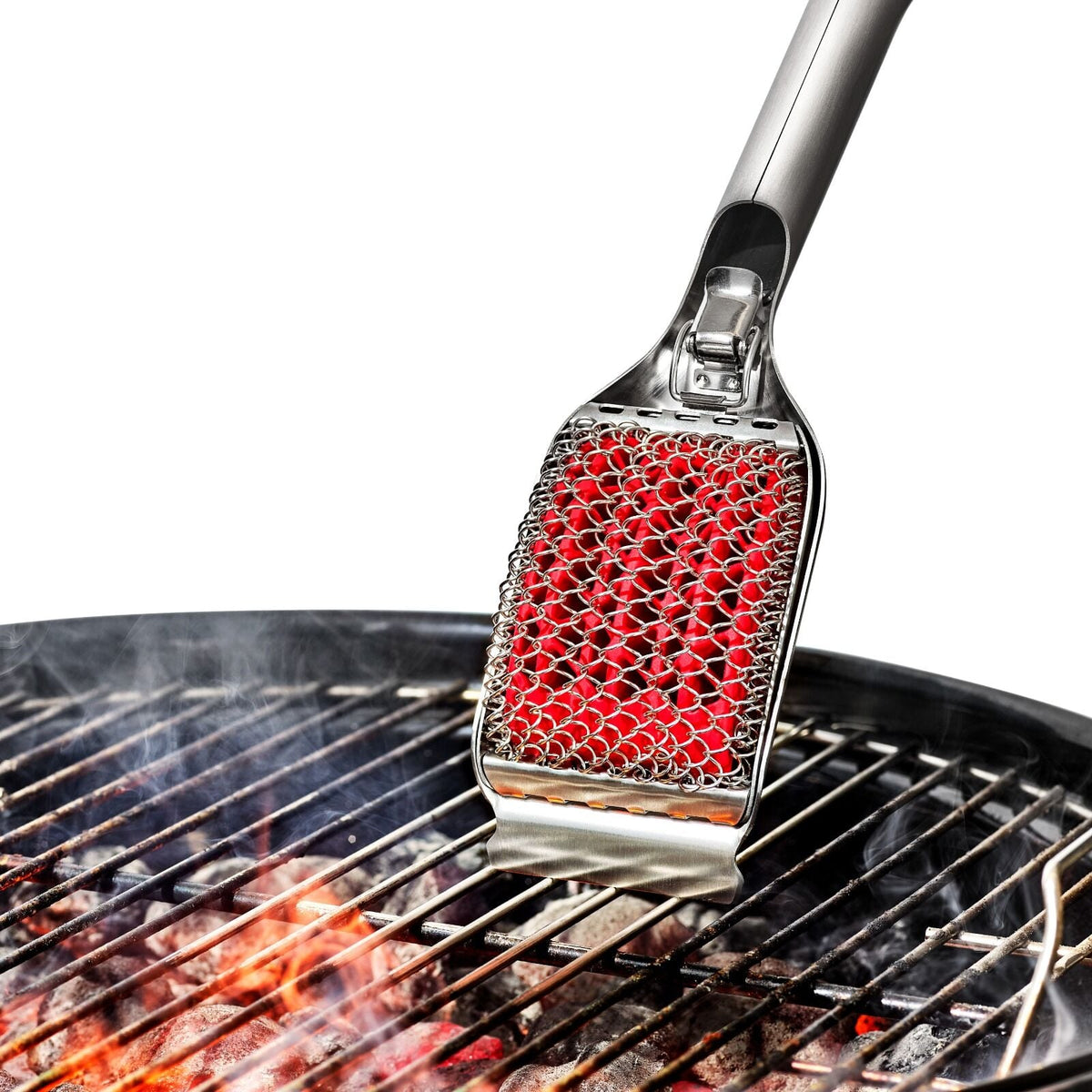 coiled-grill-brush-with-replaceable-head-l2 gg_11356300_coiledgrillbrush_pdp_03.jpg