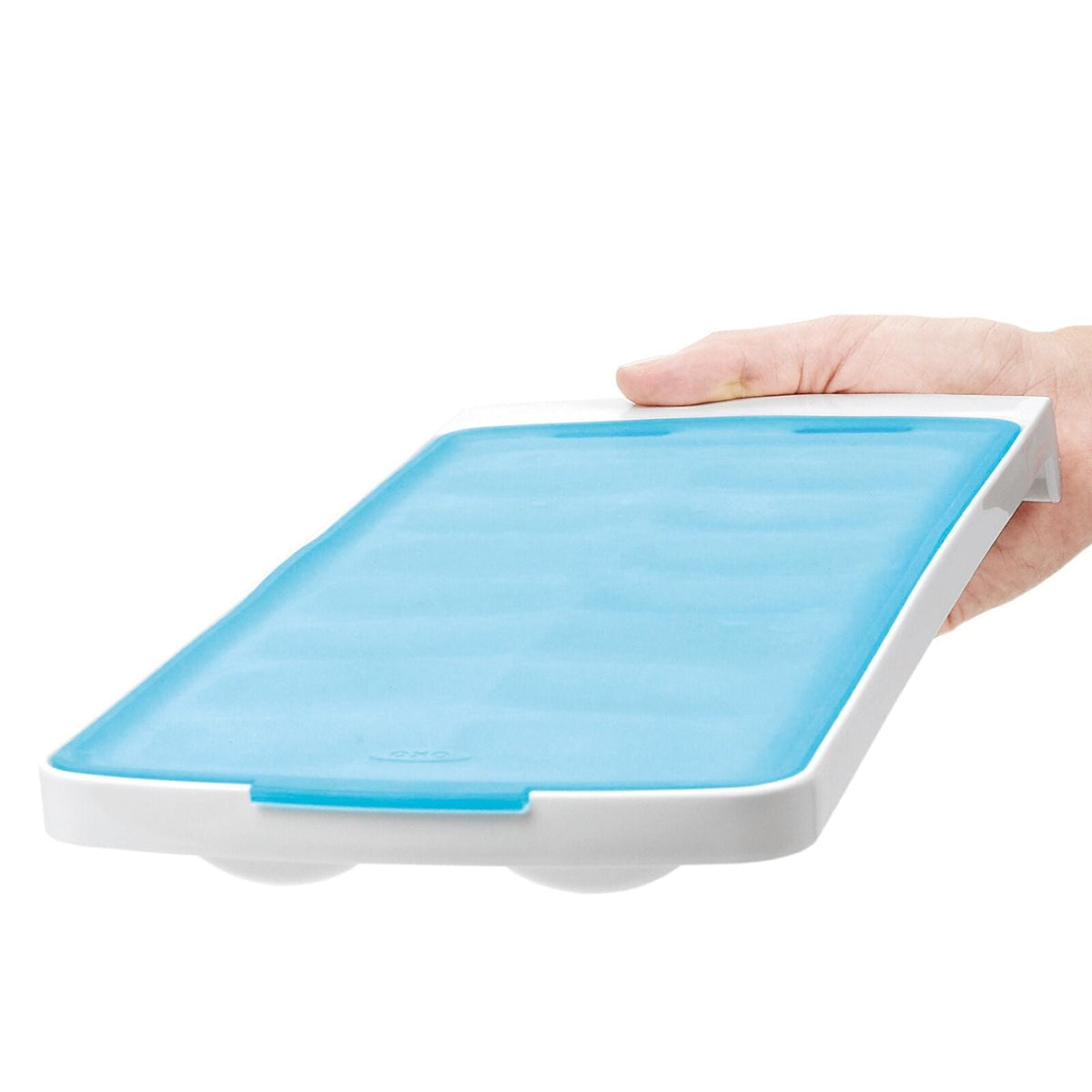 no-spill-ice-cube-tray-2-pack-z2 gg_11362000_nospillicecubetray2pk_pdp_03.jpg