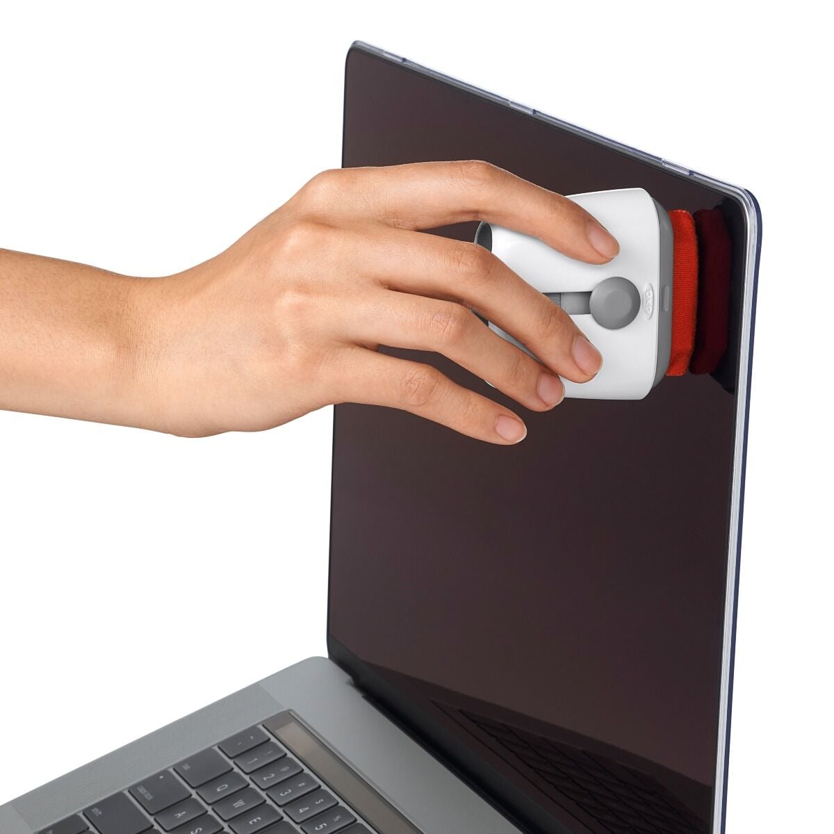 sweep-and-swipe-laptop-cleaner-h1 gg_12246100_4a.jpg