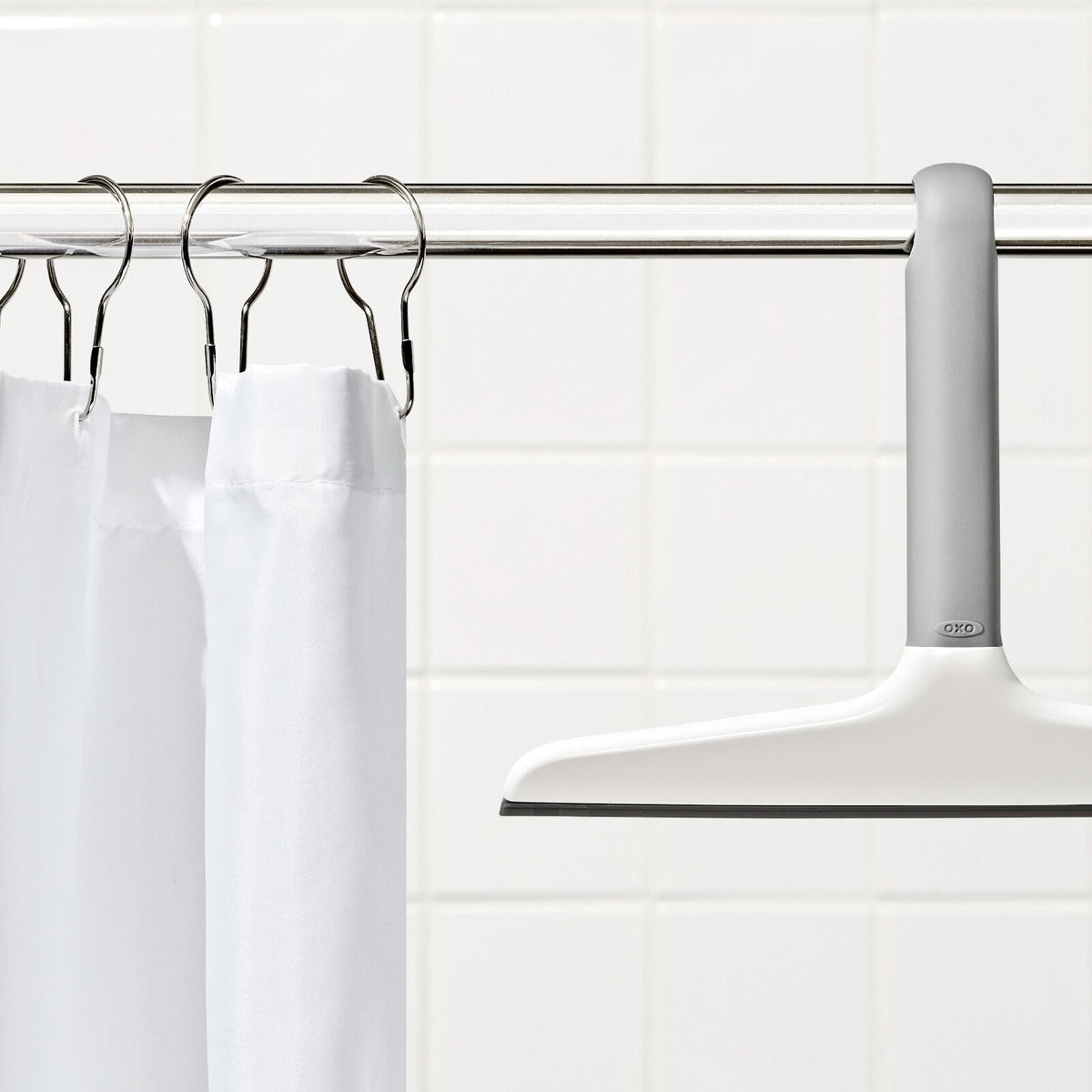 multi-use-squeegee-with-hook-c2 gg_12397800_multiusesqueegeehook_pdp_03.jpg