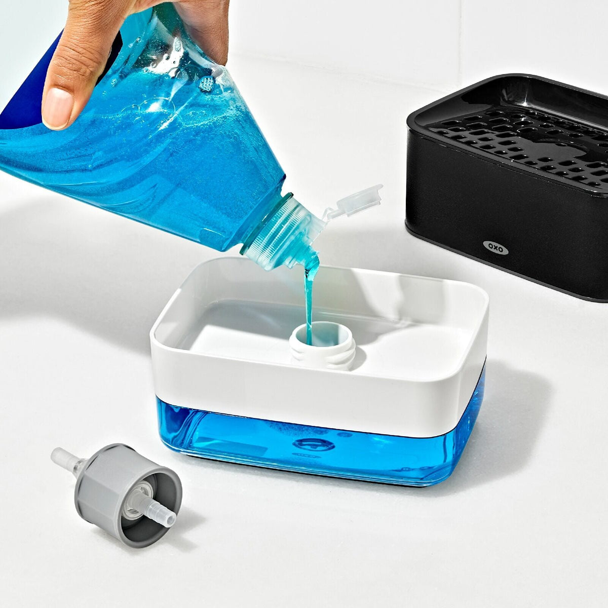 soap-dispensing-sponge-holder-k8 gg_12426800_soap-dispensing-sponge-holder_pdp_05.jpeg