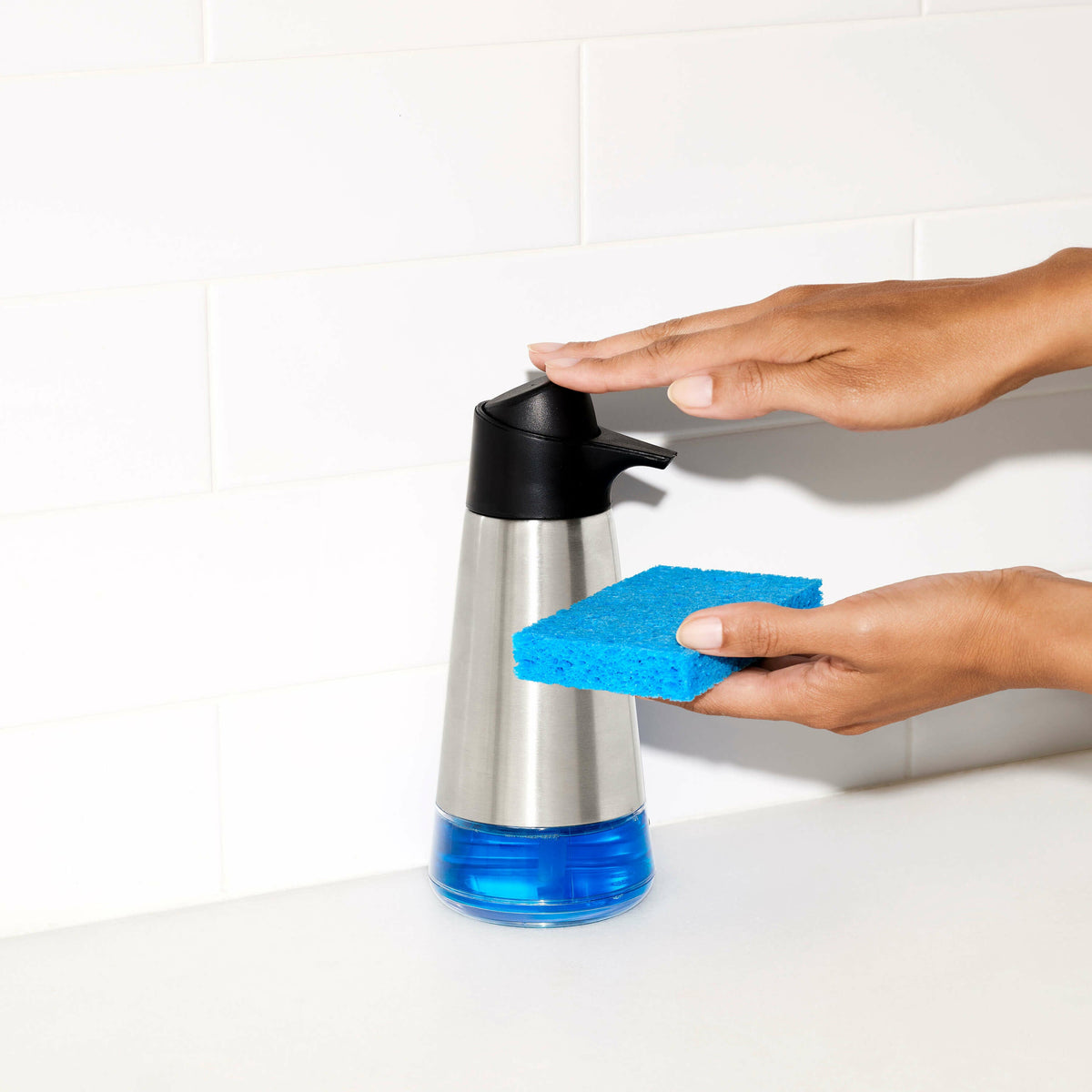 easy-press-soap-dispenser-s3 gg_13144000_4a_main_03_rgb_1_.jpg