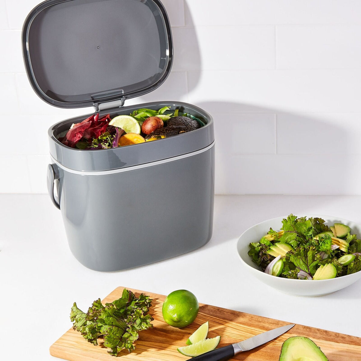 easy-clean-compost-bin-1-75-gal-x0 gg_13294600_9b.jpg