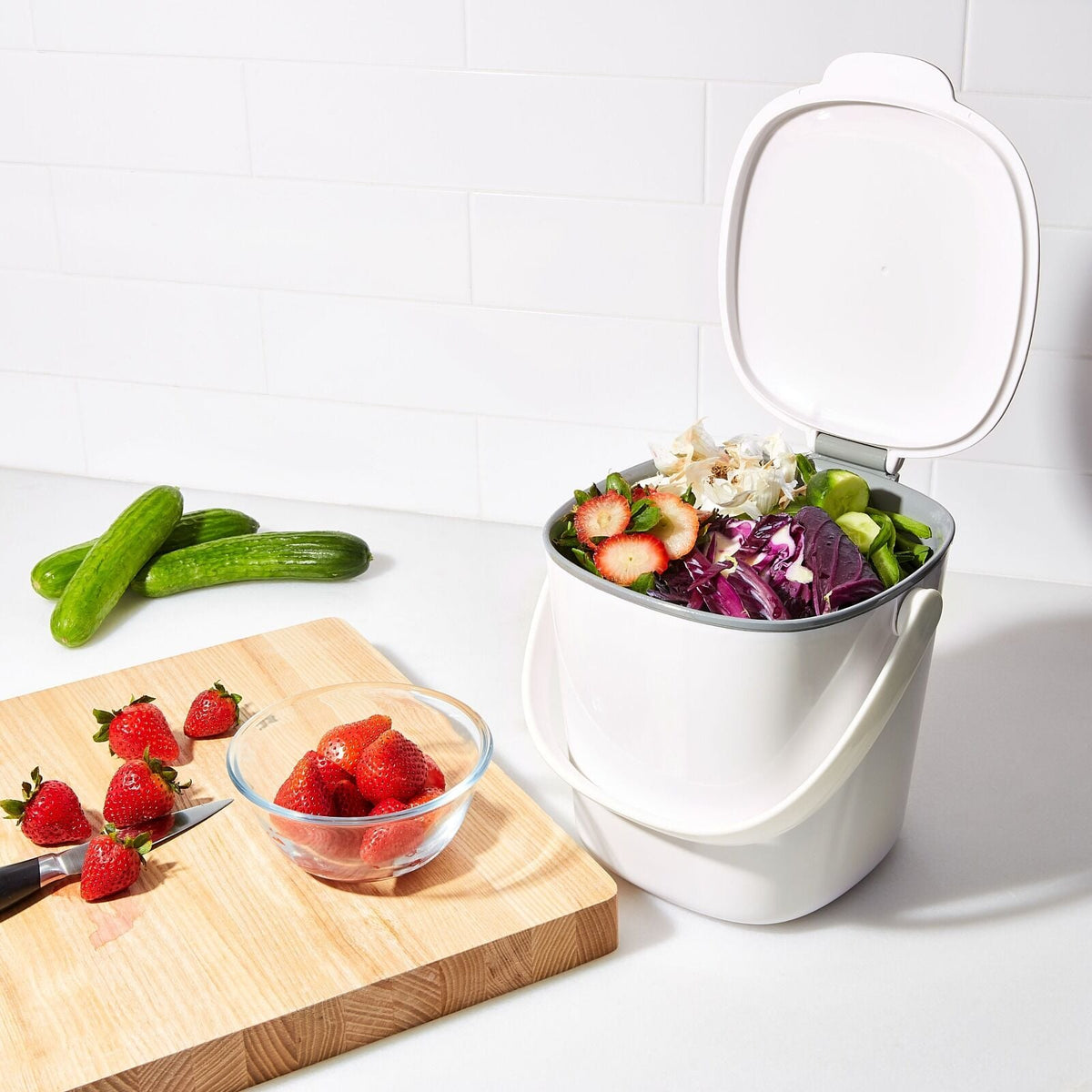 easy-clean-compost-bin-0-75-gal-d3 gg_13295800_9_3.jpg