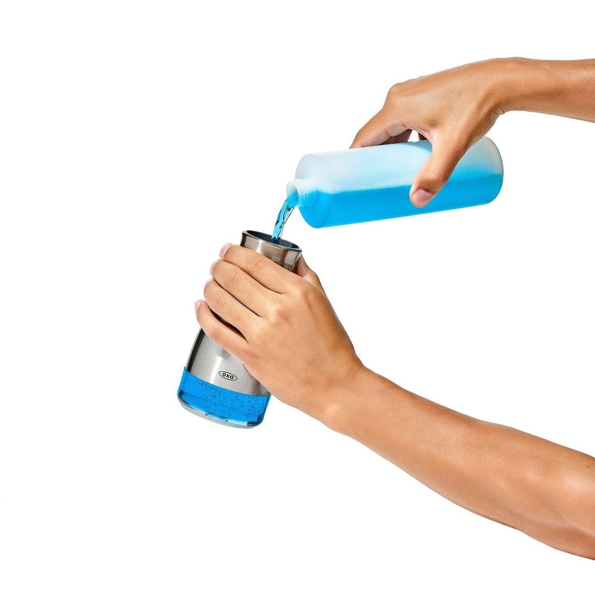 stainless-steel-foaming-soap-dispenser-d2 gg_13331100_071321_09_rgb.jpg