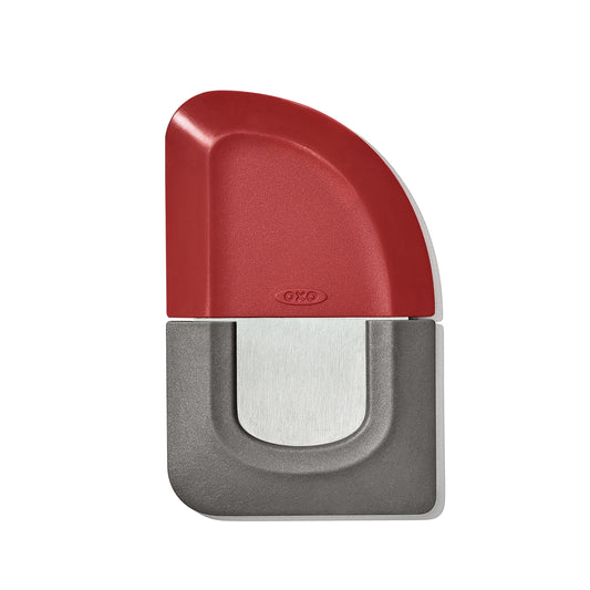 oxo-outdoor-3-in-1-squeegee-and-scraper-u4 od_9208700_071921_05_rgb.jpg