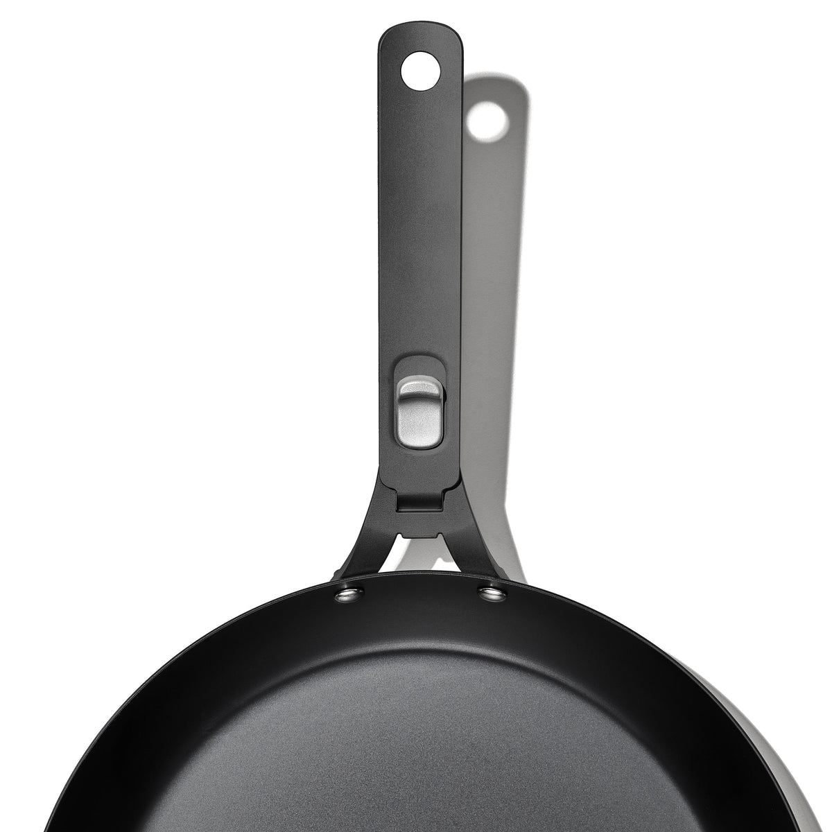 outdoor-12-inch-carbon-steel-pan-with-removable-handle-z7 od__2059650001_12incarbonsteelpan_86_rgb.jpg