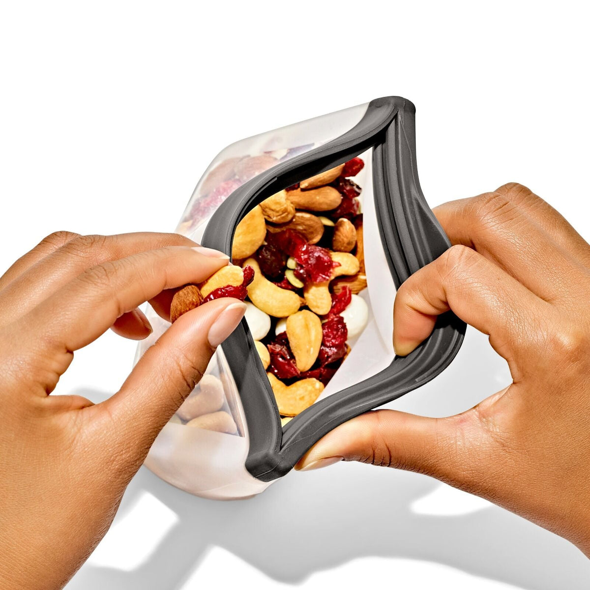 outdoor-silicone-reusable-stand-up-snack-bag-12-oz-c1 odr_9112800_siliconestandupsnack12oz_pdp_03.jpg
