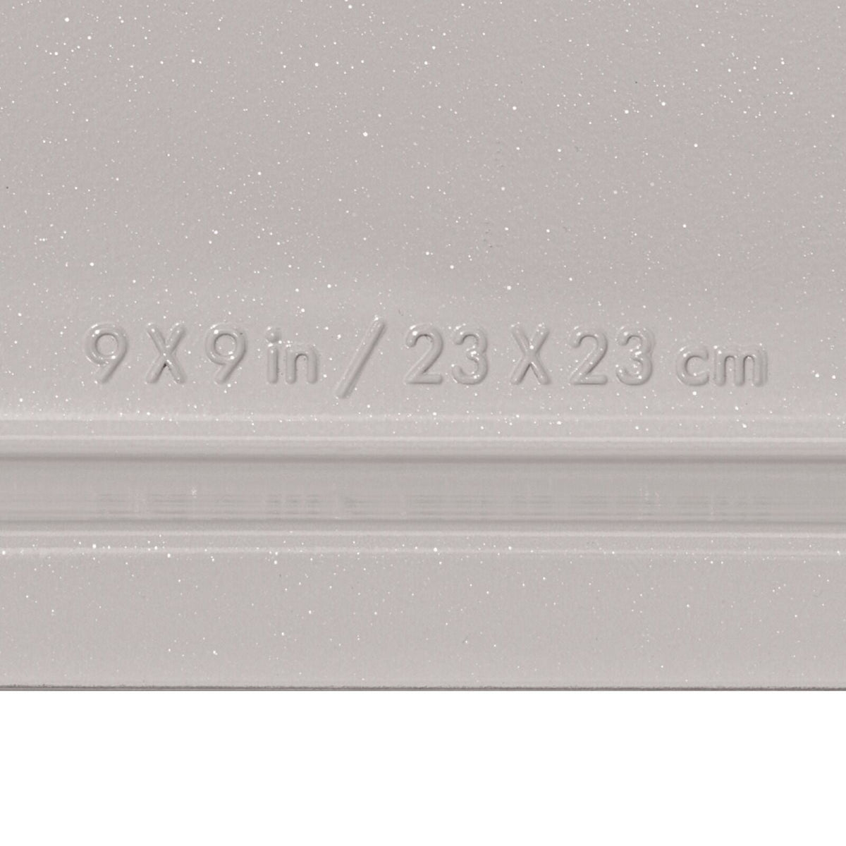 non-stick-pro-ceramic-coated-metal-bakeware-9-square-cake-pan-g5 oxo_9in-square-cake-pan_pdp_06.jpg