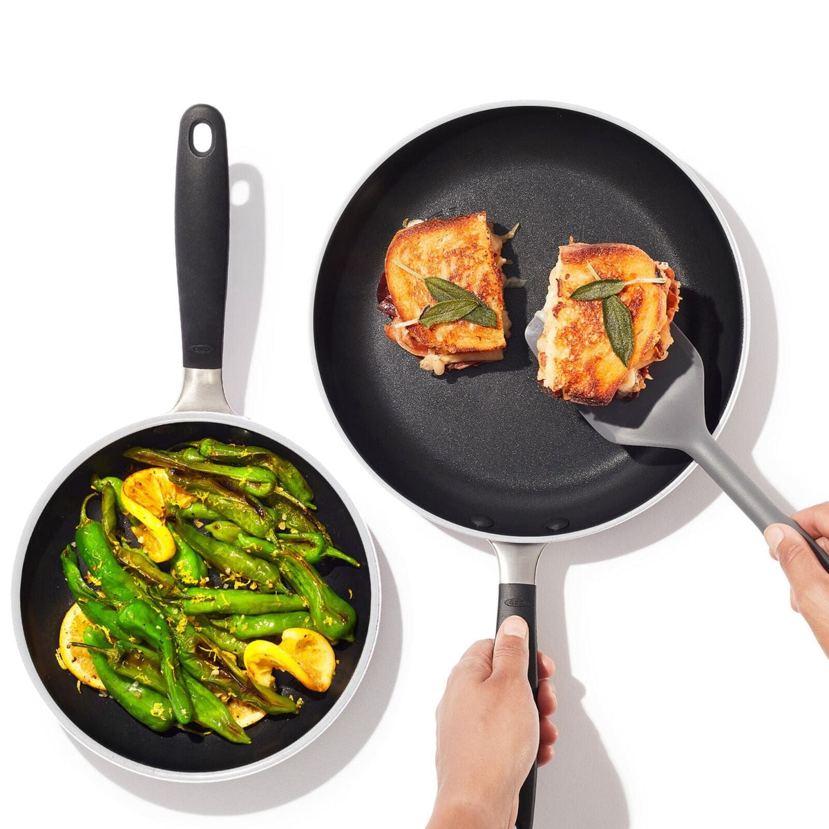 non-stick-pro-every-day-2-piece-frypan-set-d3 oxo_cc010473-001_nonstick-everyday-2pc-fry-pan-set_pdp_03.jpg