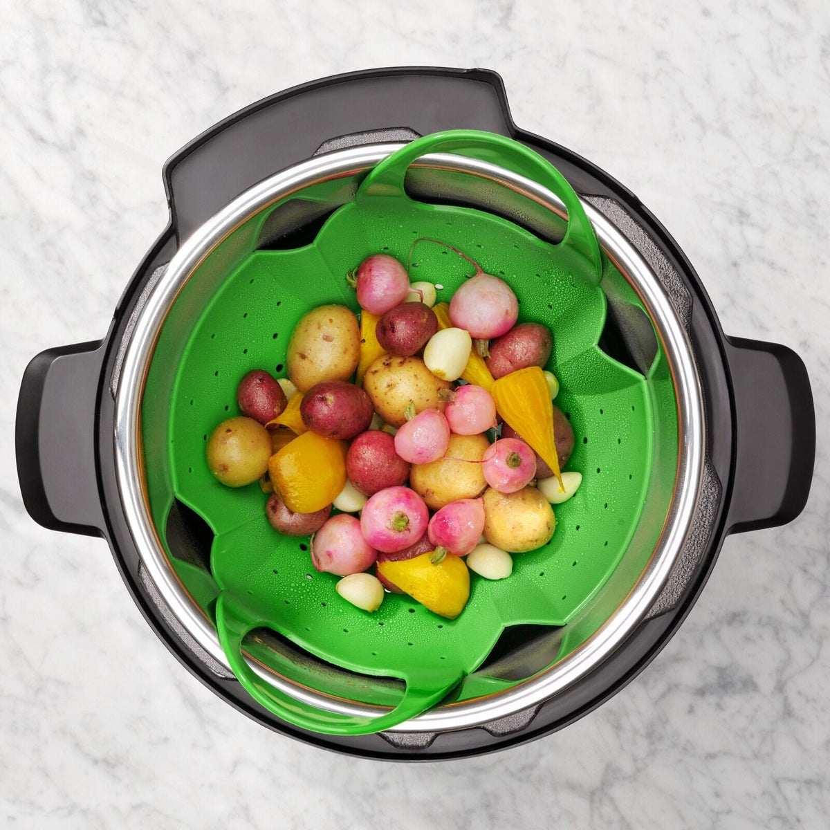 silicone-steamer-m5 oxo_food_silicone_steamer-1142380_012.jpg
