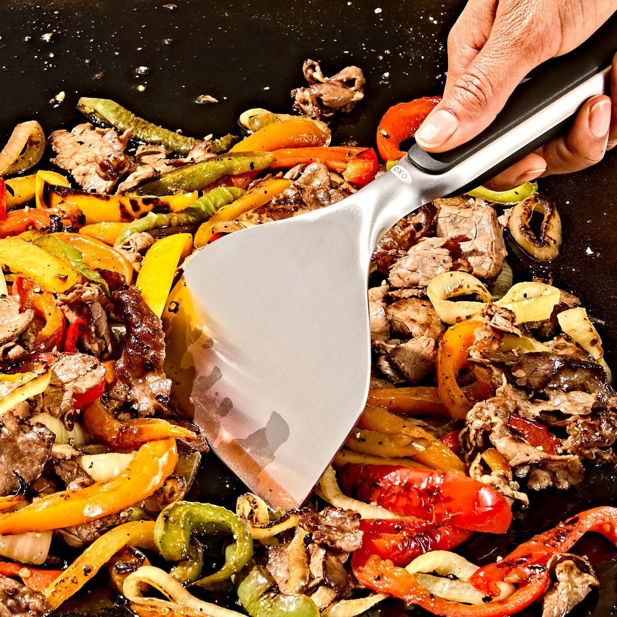 griddle-scraper-i8 oxo_griddle-scraper_pdp_02.jpeg