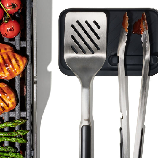 outdoor-3-piece-grilling-tool-set-h6 oxo_grilling_tool_set-9110100_013.jpg