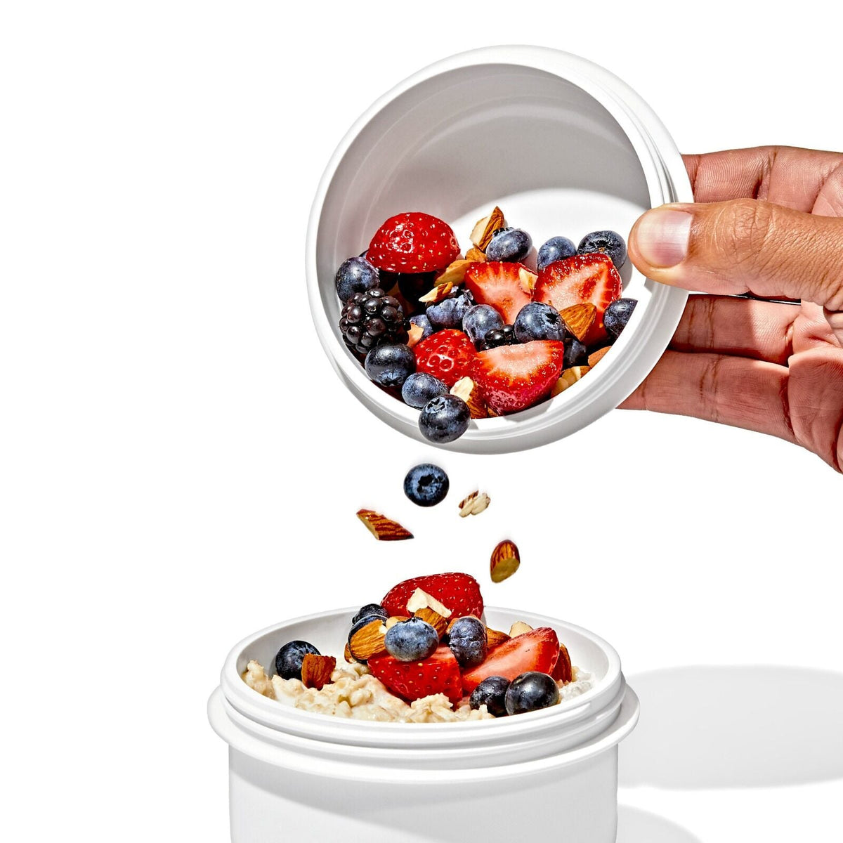 prep-and-go-small-cup-duo-q2 oxo_prep-go-duo-cup_pdp_01.jpeg