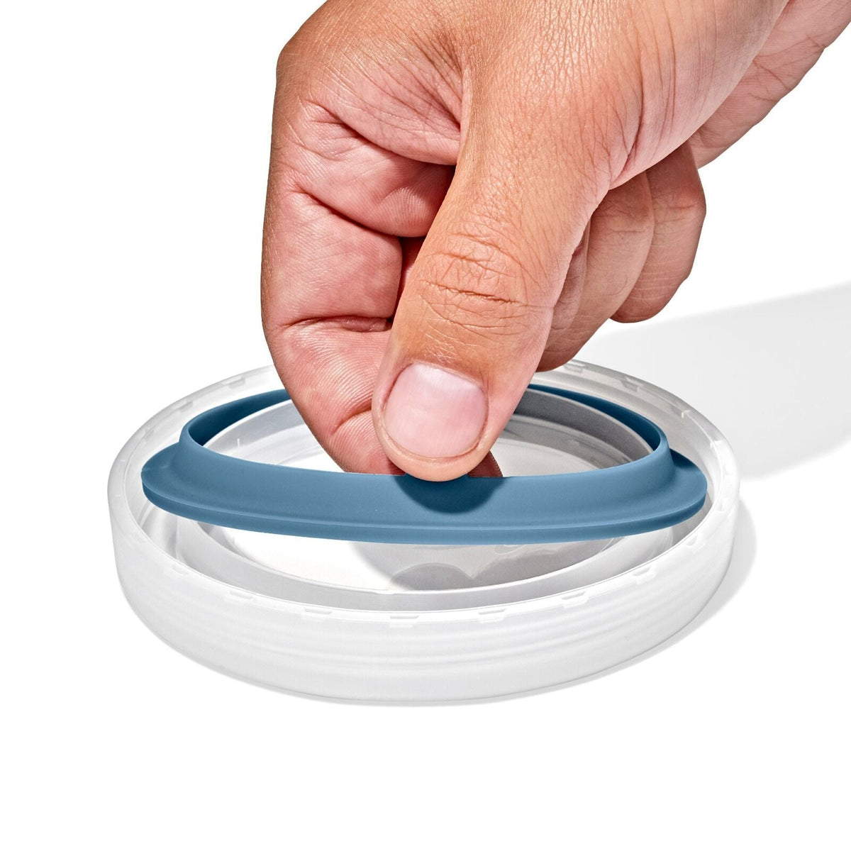 prep-and-go-small-cup-duo-q2 oxo_prep-go-duo-cup_pdp_04.jpeg