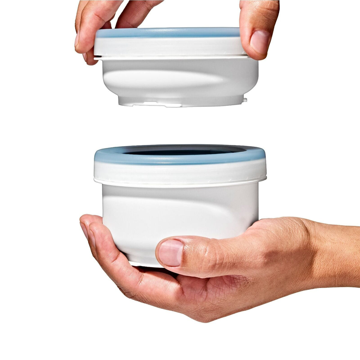 prep-and-go-small-cup-duo-q2 oxo_prep-go-duo-cup_pdp_07.jpeg