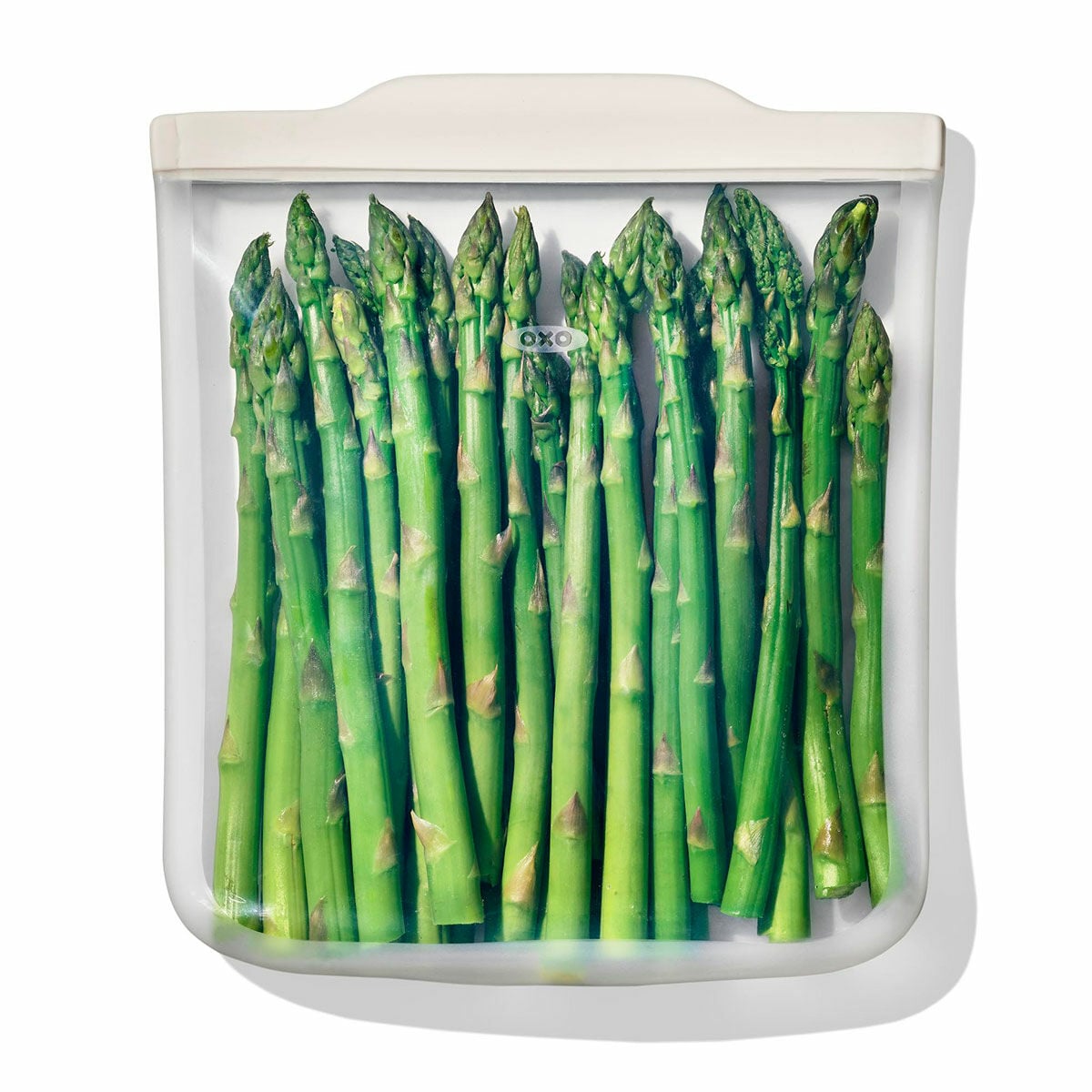 silicone-reusable-bag-half-gallon-bag-64-oz-oat-q9 oxo_sandwich_silicone_bag-11386600_015.jpg