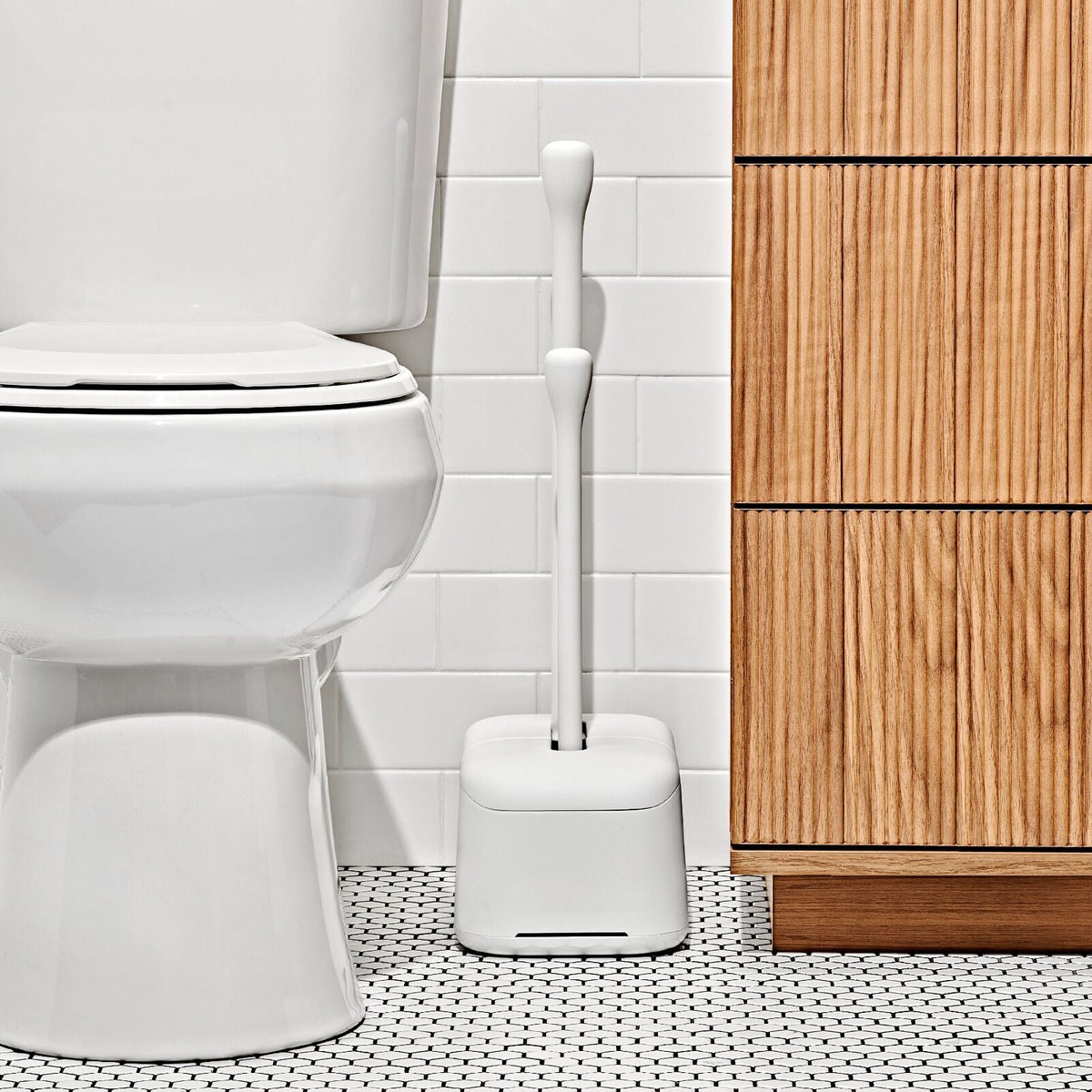 toilet-brush-and-plunger-set-q4 oxo_toilet-brush-plunger-set_pdp_01_3_.jpeg