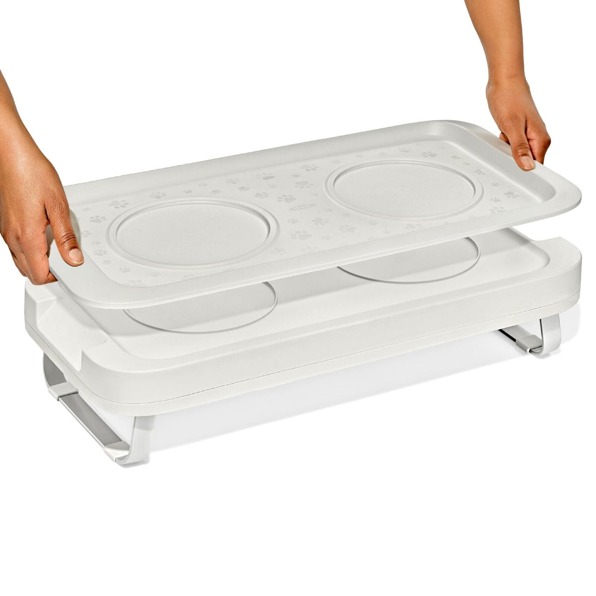 oxo-pet-adjustable-elevated-feeder-v1 pet_7102300_elevated-feeder_pdp_02.jpeg