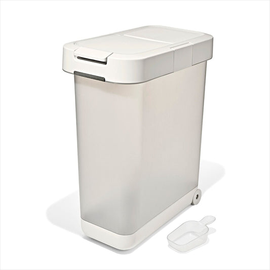 oxo-pet-airtight-food-container-with-scoop-extra-large-n0 pet_7301600_airtight-food-container-extra-large_apdp_00_main.jpeg