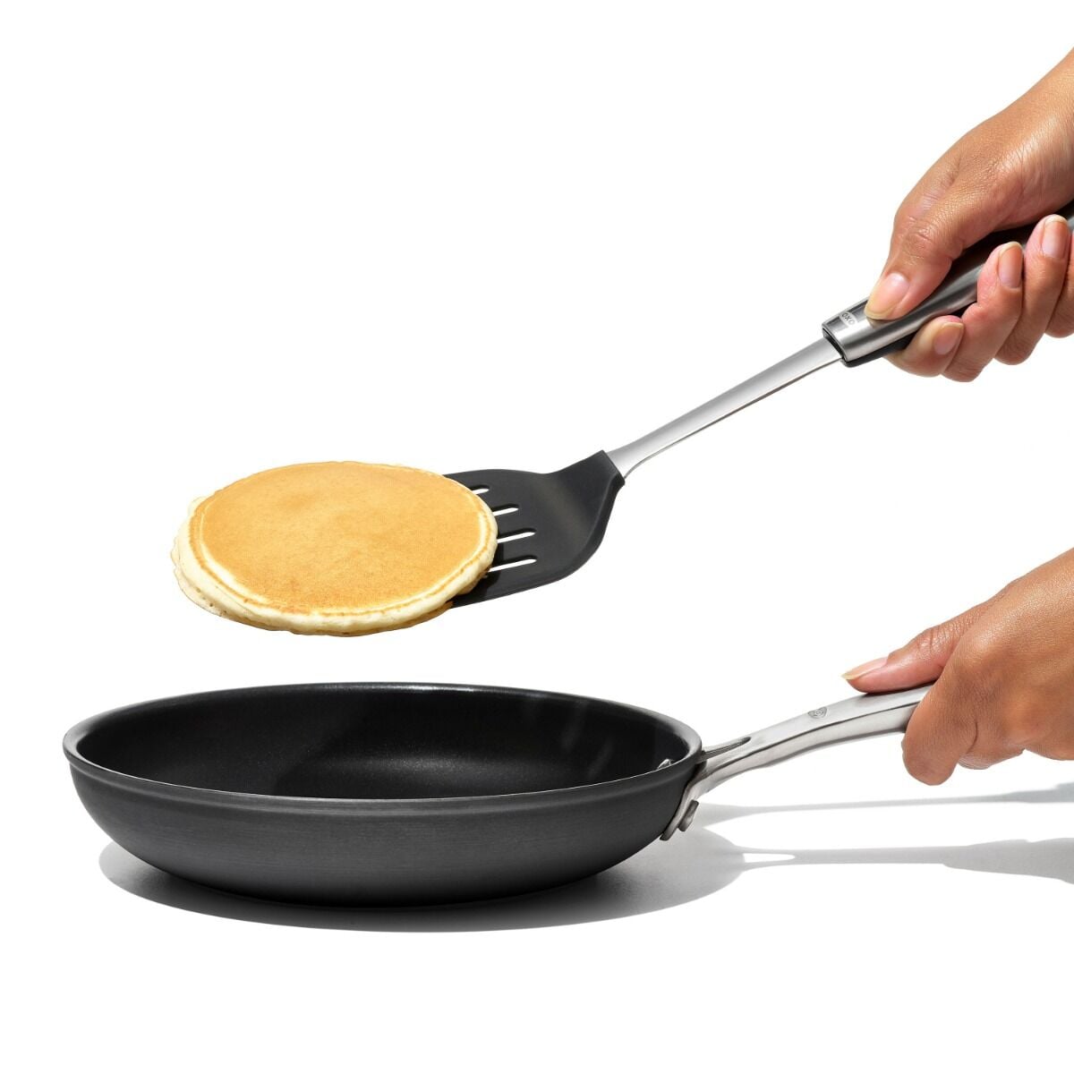 oxo-steel-silicone-flexible-turner-m3 stl_3120800_092120_8_rgb.jpg