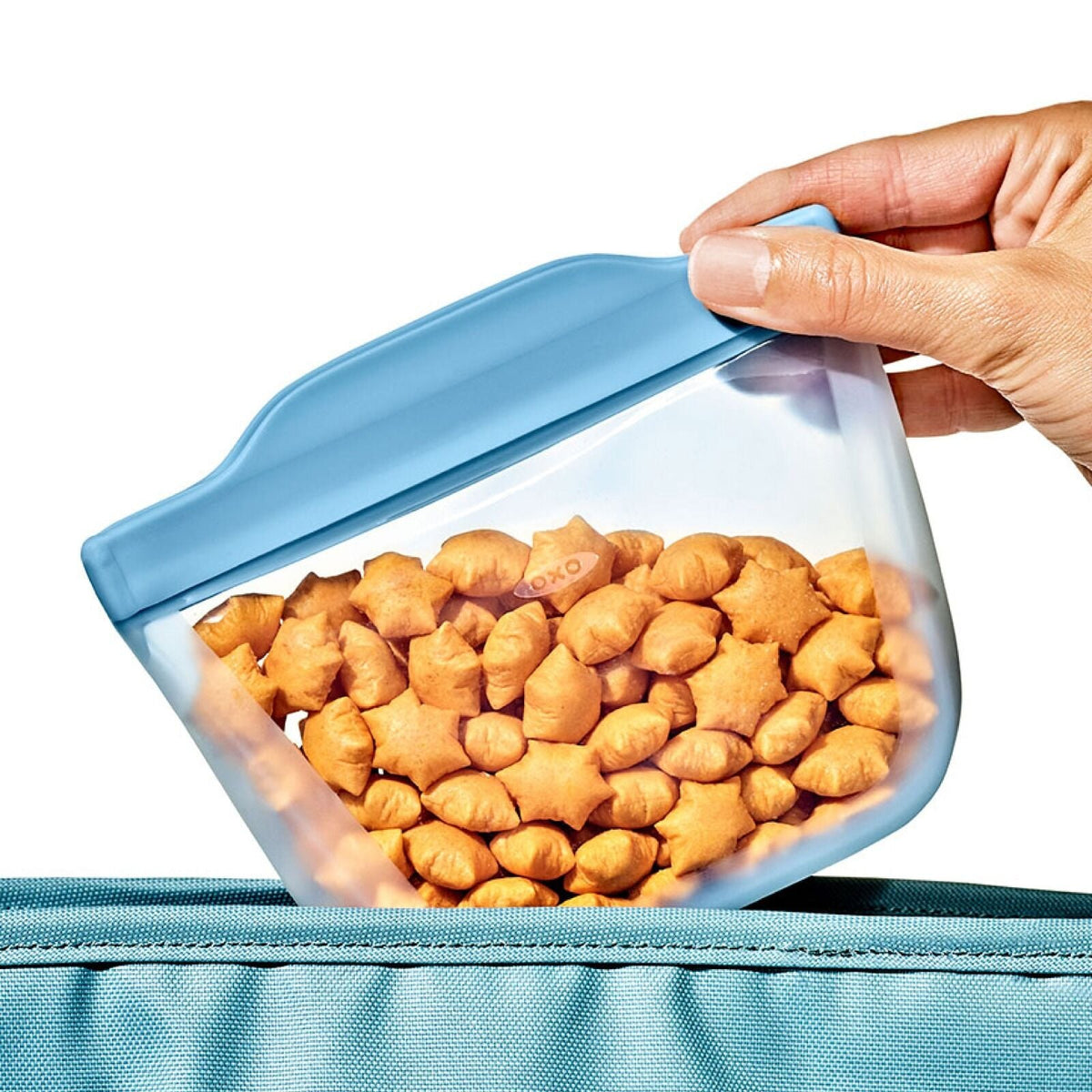 tot-silicone-reusable-bags-2-piece-mixed-snack-set-w8 tot_61166200_2pcbagcupsnackset-dusk_pdp_02.jpg
