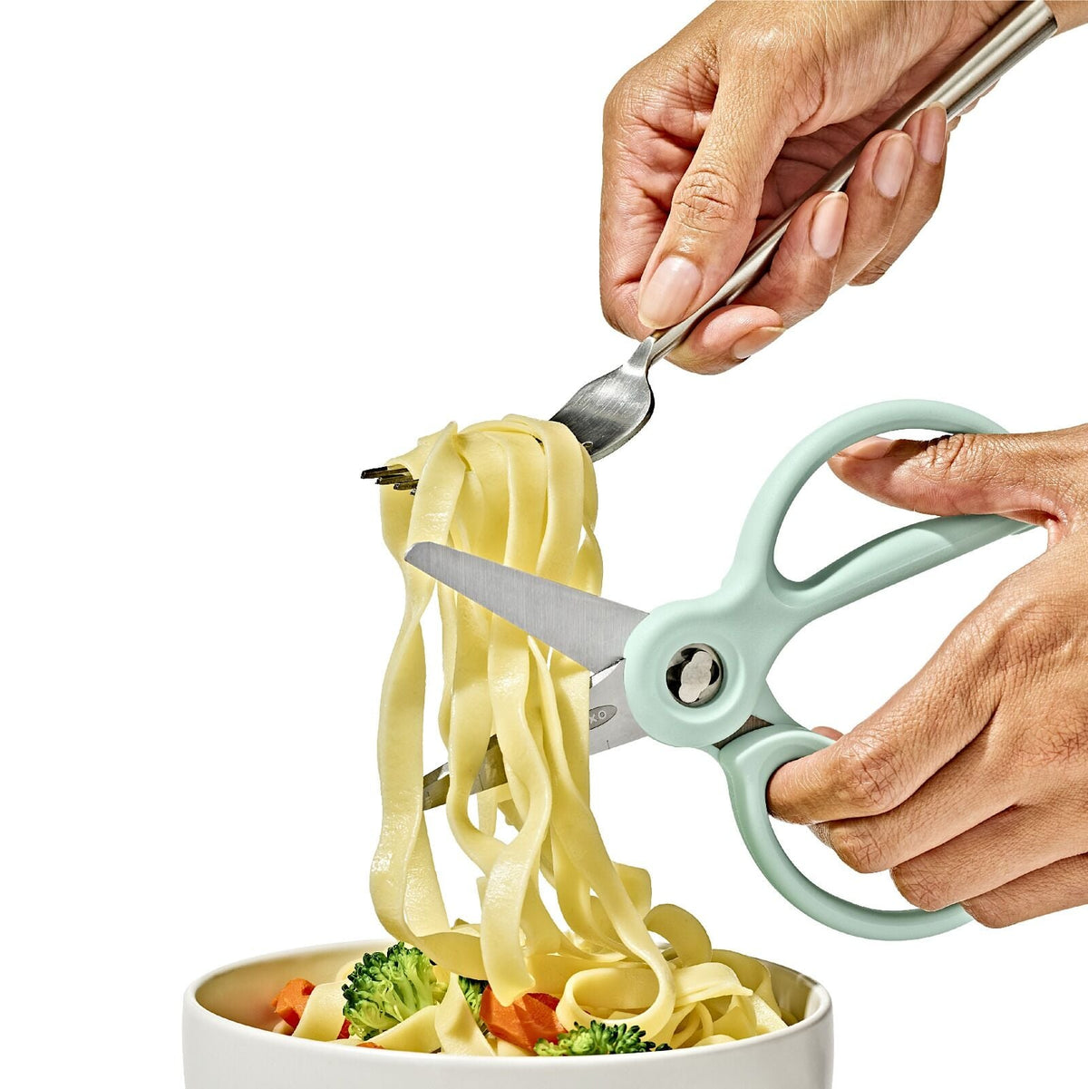 cut-and-prep-set-3-piece-x9 tot_61176700_baby-food-prep-set_pdp_03.jpeg